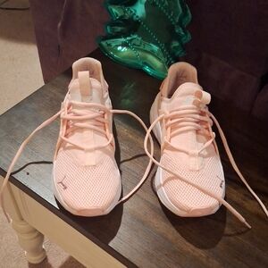 Puma Women's Peach Color Sneakers